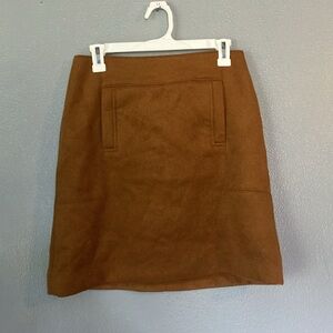 Thick NWT skirt